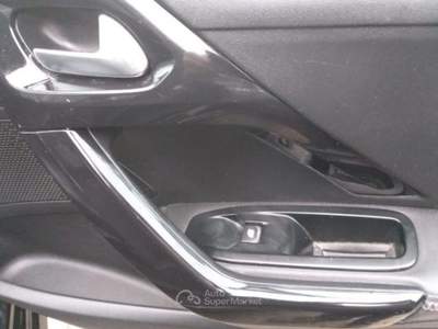 Peugeot 208 3 porte GT LINE Nero usata Mantello