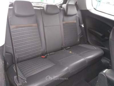 Peugeot 208 3 porte GT LINE Nero usata Mantello