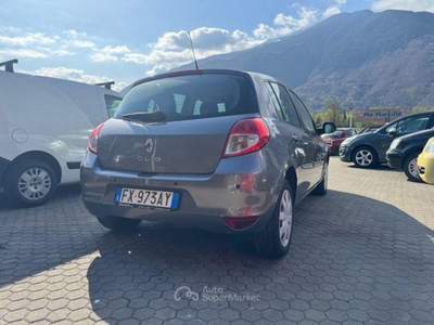 Renault Clio 5 porte GPL Grigio usata Mantello