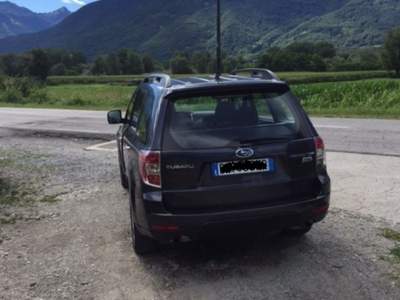 Subaru Forester DIESEL EURO4 FAP Nero usata Mantello