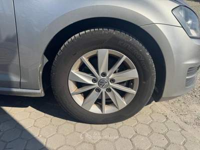 Volkswagen Golf 5p. Comfortline BlueMotion Technology Grigio usata Mantello