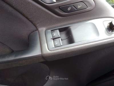 Volkswagen Golf  Nero usata Mantello