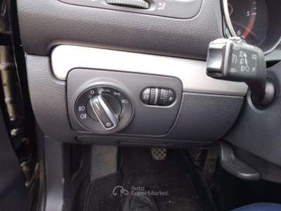 Volkswagen Golf  Nero usata Mantello