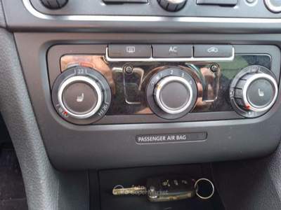 Volkswagen Golf  Nero usata Mantello