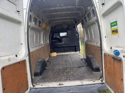 Ford Transit DI Diesel 100 CV Bianco usata Mantello