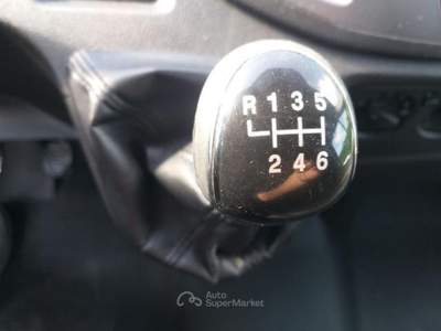 Ford Transit 350 2.2TDCi 125CV Bianco usata Mantello