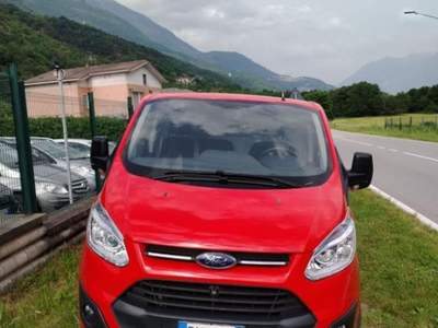 Ford Transit CUSTOM 2.2 TDCi Diesel 125 CV Rosso usata Mantello