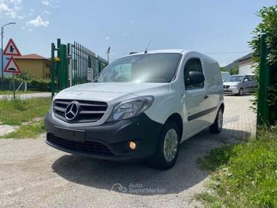 Mercedes-Benz Citan Furgone Compact Bianco usata Mantello