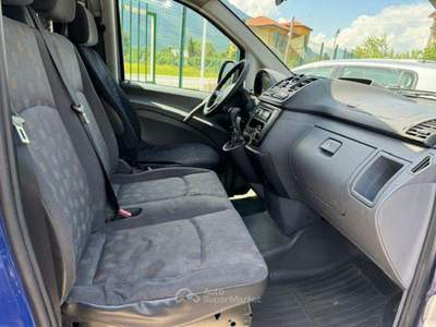 Mercedes-Benz Vito CDI Blu/Azzurro usata Mantello