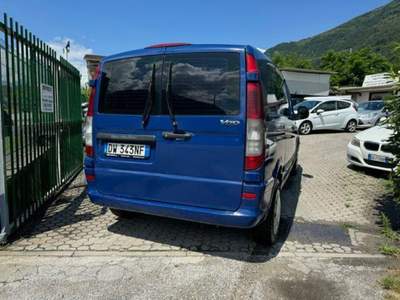 Mercedes-Benz Vito CDI Blu/Azzurro usata Mantello