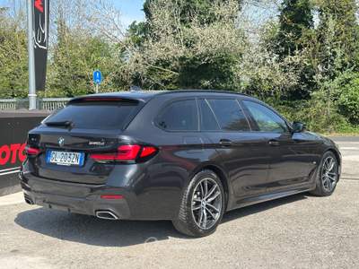 BMW Serie 5 520d BMW 520 d Touring mhev 48V xdrive Msport auto Nero usata Altedo
