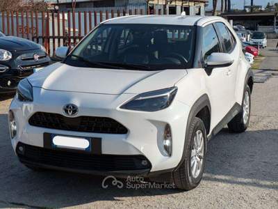 Toyota Yaris Cross Hybrid CVT Business 1.5cc 116cv(92cv) AUTO Bianco usata Roma