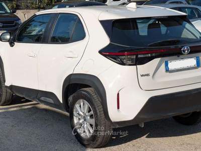 Toyota Yaris Cross Hybrid CVT Business 1.5cc 116cv(92cv) AUTO Bianco usata Roma