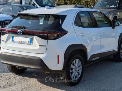 Toyota Yaris Cross Hybrid CVT Business 1.5cc 116cv(92cv) AUTO Bianco usata Roma