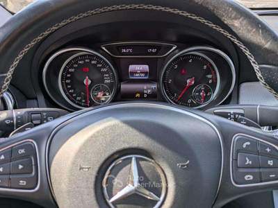 Mercedes-Benz GLA 200d Automatic 4Matic Executive 2.0cc 136cv Nero usata Roma