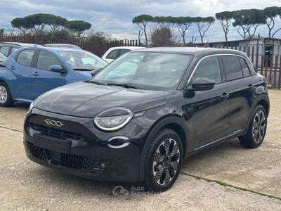 Fiat 600 HYBRID LA PRIMA DCT6 1.2cc 100cv CAMERA POST. NAVI Bianco usata Roma