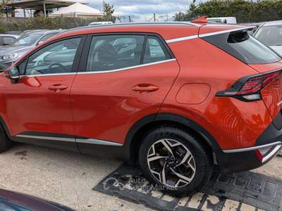Kia Sportage MHEV 1.6cc 136cv NAVIGATORE CAMERA POST. AUTOM. Arancione usata Roma