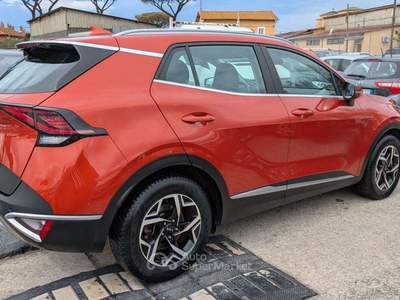 Kia Sportage MHEV 1.6cc 136cv NAVIGATORE CAMERA POST. AUTOM. Arancione usata Roma