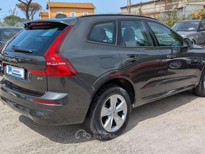 Volvo XC60 B4 D AWD 2.0cc 197cv GEARTRONIC GOOGLE CRUISE C. Grigio usata Roma