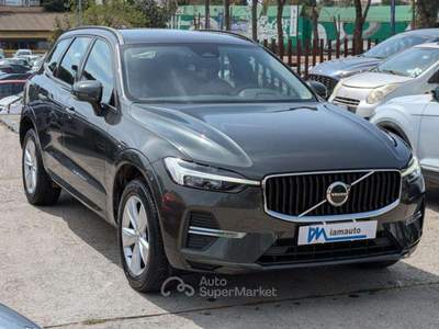 Volvo XC60 B4 D AWD 2.0cc 197cv GEARTRONIC GOOGLE CRUISE C. Grigio usata Roma