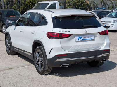 Mercedes-Benz GLA 250e EQ-Power Automatic Sport 1.3cc 160cv Bianco usata Roma
