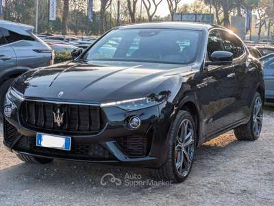 Maserati Levante V6 AWD 3.0d 349cv TETTO PANORAMICO NAVIGATORE Nero usata Roma