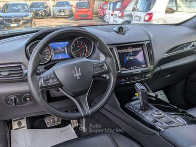 Maserati Levante V6 AWD 3.0d 349cv TETTO PANORAMICO NAVIGATORE Nero usata Roma