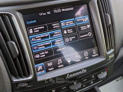 Maserati Levante V6 AWD 3.0d 349cv TETTO PANORAMICO NAVIGATORE Nero usata Roma