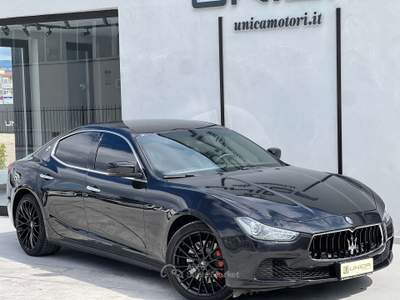 Maserati Ghibli 3.0 V6 275cv diesel AUTOMATICA ITALIANA Nero usata Pomigliano d'Arco