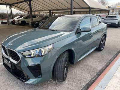 BMW X2 sDrive 18d Msport M SPORT M-SPORT *PANO* Verde usata Aprilia