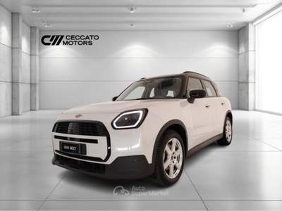 MINI Clubman 1.5 48V C Classic Steptronic Nero usata Padova