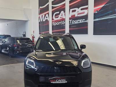 MINI Countryman auto full optional Nero usata Cattolica
