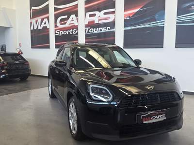MINI Countryman auto full optional Nero usata Cattolica