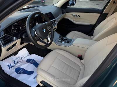 BMW Serie 3 318d d Touring Business Advantage aut. Full Verde usata Sabbioneta