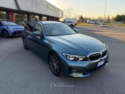 BMW Serie 3 318d d Touring Business Advantage aut. Full Verde usata Sabbioneta