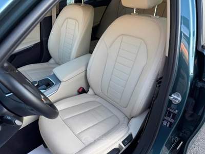 BMW Serie 3 318d d Touring Business Advantage aut. Full Verde usata Sabbioneta