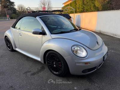 Volkswagen New Beetle 1.9 TDI 105CV Cabrio Argento usata Sabbioneta
