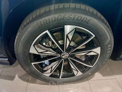MG HS HEV  224cv Luxury Nero usata Melegnano