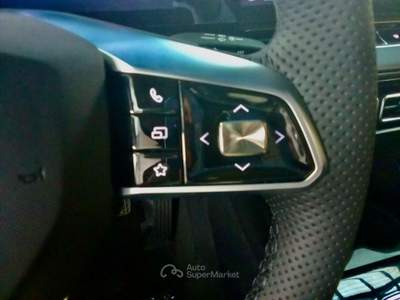 MG HS HEV  224cv Luxury Nero usata Melegnano