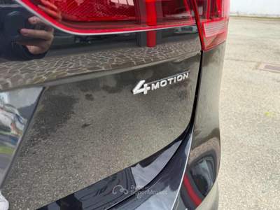 Volkswagen Tiguan 2.0 TDI 200 CV SCR DSG 4MOTION R-Line Nero usata Sabbioneta