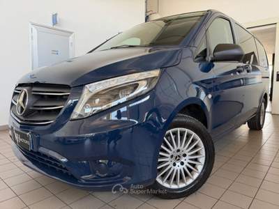 Mercedes-Benz Vito 2.0 116 CDI 4x4 Tourer Long //IVA INCLUSA// Blu/Azzurro usata Parma