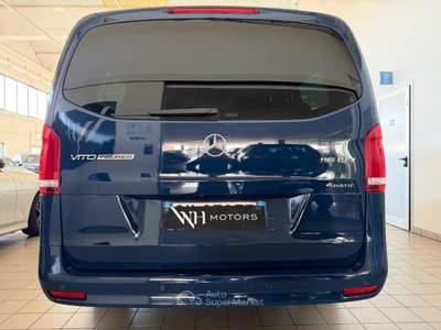 Mercedes-Benz Vito 2.0 116 CDI 4x4 Tourer Long //IVA INCLUSA// Blu/Azzurro usata Parma