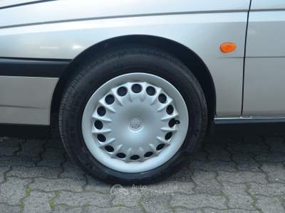Alfa Romeo 155 ALFA ROMEO 155 2.0 TWIN SPARK SUPER Oro usata Torino