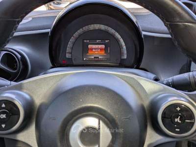 Smart ForTwo 1.0cc 71cv TETTO PANOR. APP GOOGLE CAMERA POST. Bianco usata Roma