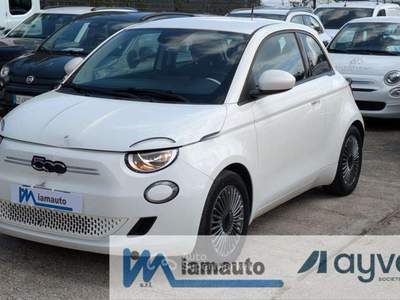 Fiat 500e * ZERO EMISSION*  43Kwh 118cv  AUTOMATICA NAVIG. Bianco usata Roma