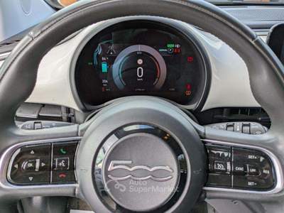 Fiat 500e * ZERO EMISSION*  43Kwh 118cv  AUTOMATICA NAVIG. Bianco usata Roma