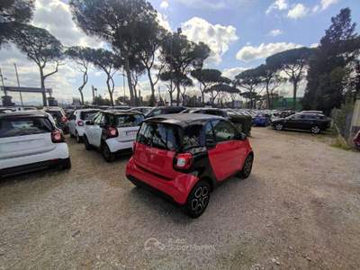 Smart ForTwo 1.0cc 71cv BLUETOOTH CRUISE CLIMA AUTO Rosso usata Roma