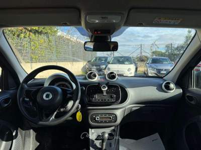 Smart ForFour 1.0 PASSION 70cv  Cambio Automatico Nero usata Roma