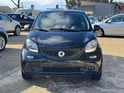 Smart ForFour 1.0 PASSION 70cv  Cambio Automatico Nero usata Roma