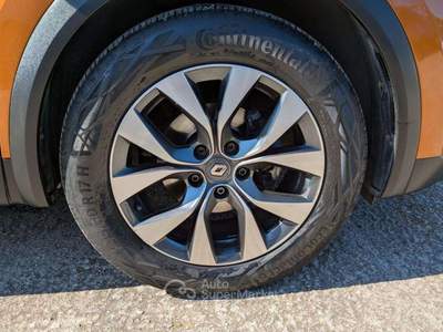 Renault Captur Life 1.0cc 100cv CAMERA POST. NAVIG. CRUISECONTROL Arancione usata Roma